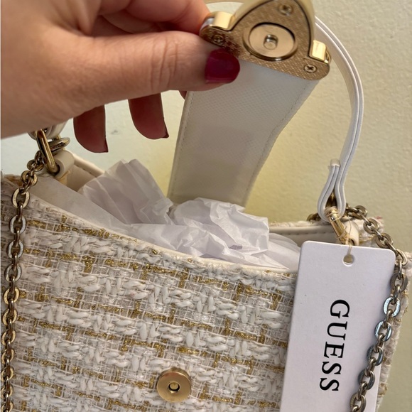 GUESS Cream Tweed Top-Handle Chain Satchel 7.5 by 8 inches Pretty cute - Picture 5 of 14